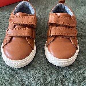 Cat and Jack Sneakers (toddler size 5; color: cognac/ brown)